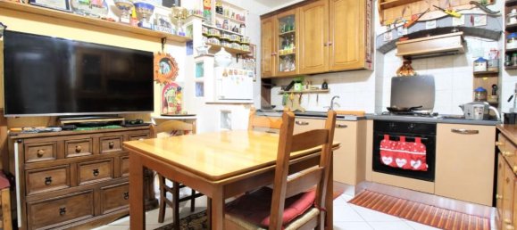 Apartamento de 2 dormitorios en Livorno, Italy No. 359115 5