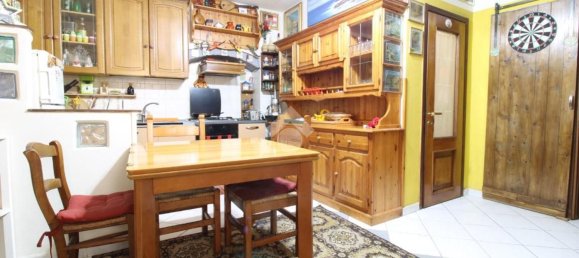 Apartamento de 2 dormitorios en Livorno, Italy No. 359115 2