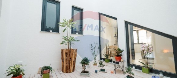 3 bedrooms House in Porto, Portugal No. 24221 17