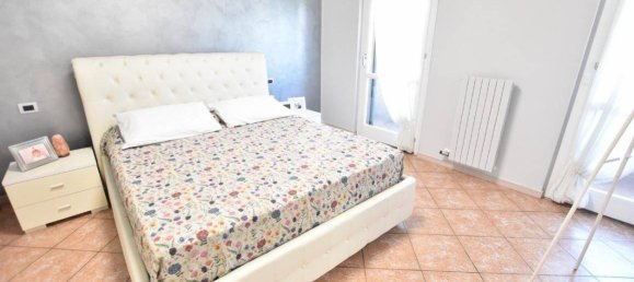 Apartamento de 2 dormitorios en Vignate, Italy No. 377101 10