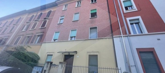 2 bedrooms Apartment in Bologna, Italy No. 34354 12