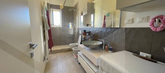 2 bedrooms Apartment in Bologna, Italy No. 34354 39