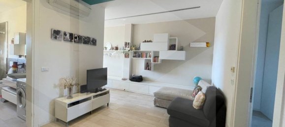 2 bedrooms Apartment in Bologna, Italy No. 34354 6