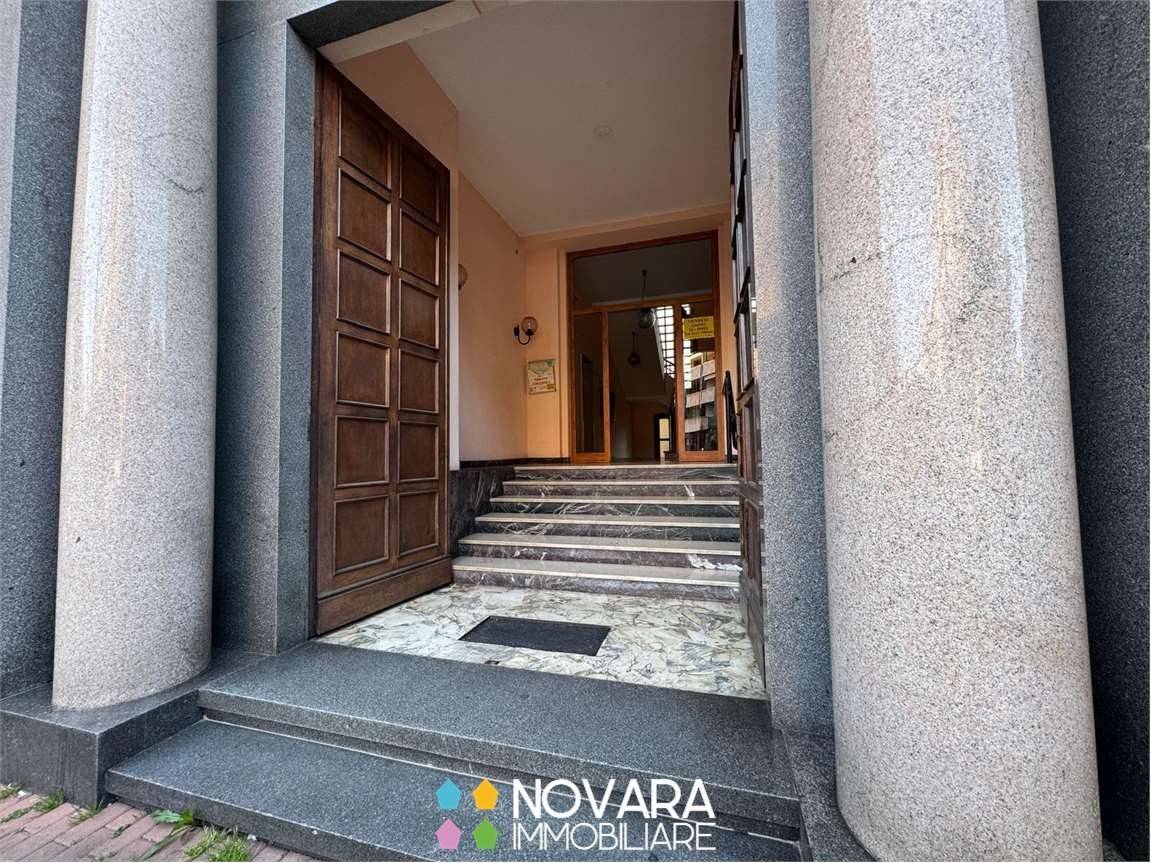 2 bedrooms Apartment in Novara, Italy No. 206873