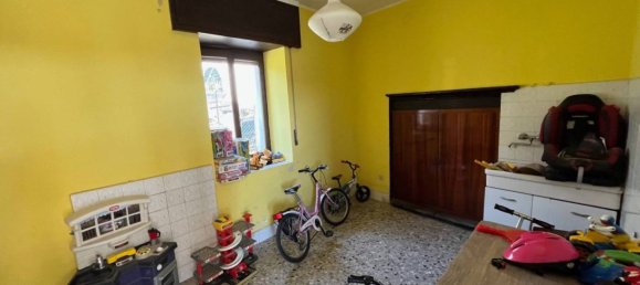 2 bedrooms Apartment in Sotto il Monte Giovanni XXIII, Italy No. 271461 14