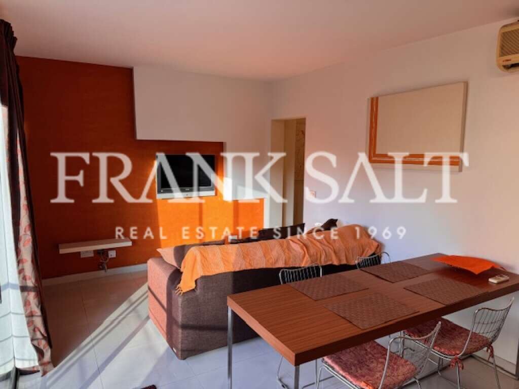 Apartamento de 2 dormitorios en Saint Julian's, Malta No. 4552