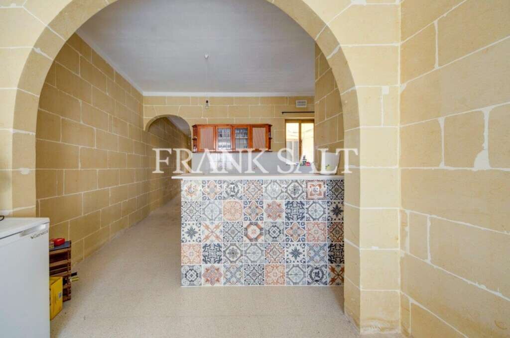 2 bedrooms Apartment in Marsalforn, Malta No. 1050