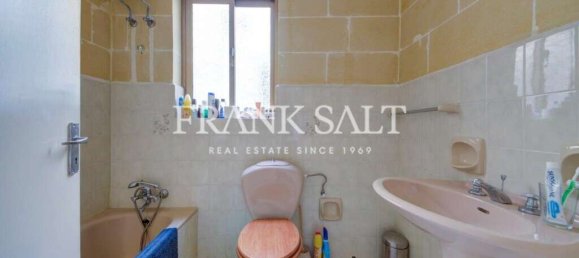 2 bedrooms Apartment in Marsalforn, Malta No. 1050 13