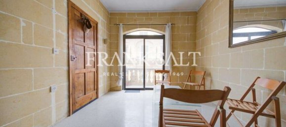 2 bedrooms Apartment in Marsalforn, Malta No. 1050 6