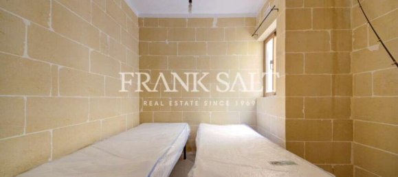 2 bedrooms Apartment in Marsalforn, Malta No. 1050 11