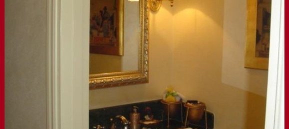 5 bedrooms Apartment in Rome, Italy No. 194527 13