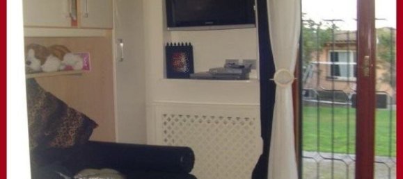 5 bedrooms Apartment in Rome, Italy No. 194527 10