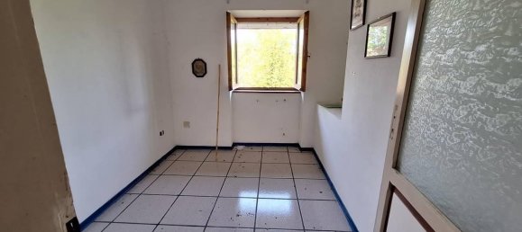 Casa de 4 habitaciónes en San Severino Marche, Italy No. 20115 10