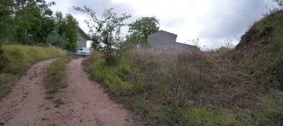Casa de 4 habitaciónes en San Severino Marche, Italy No. 20115 14