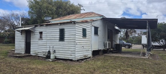 1 bedroom House in Mount Garnet, Australia No. 347 11