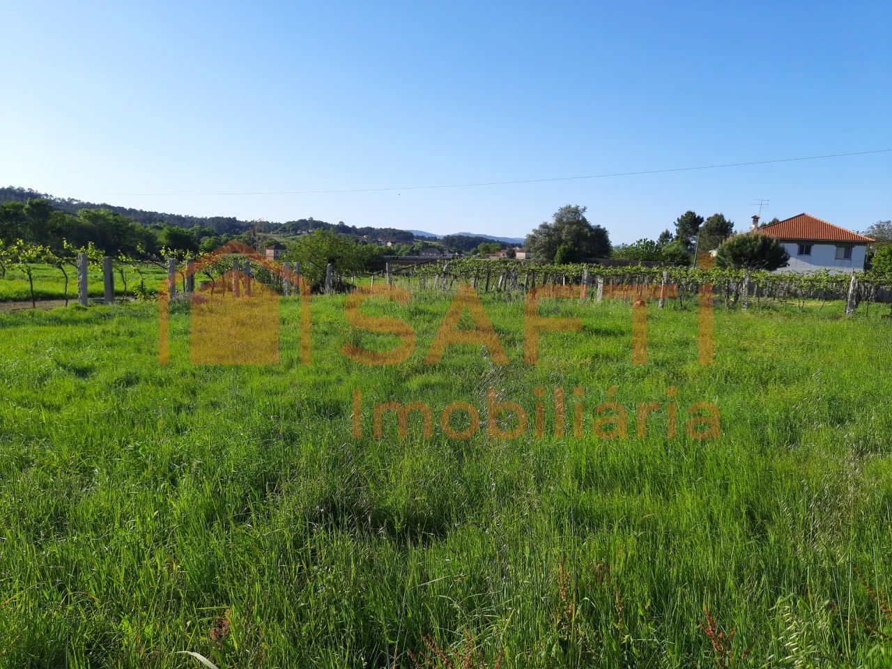 1020m² Land in Moncao, Portugal No. 57084