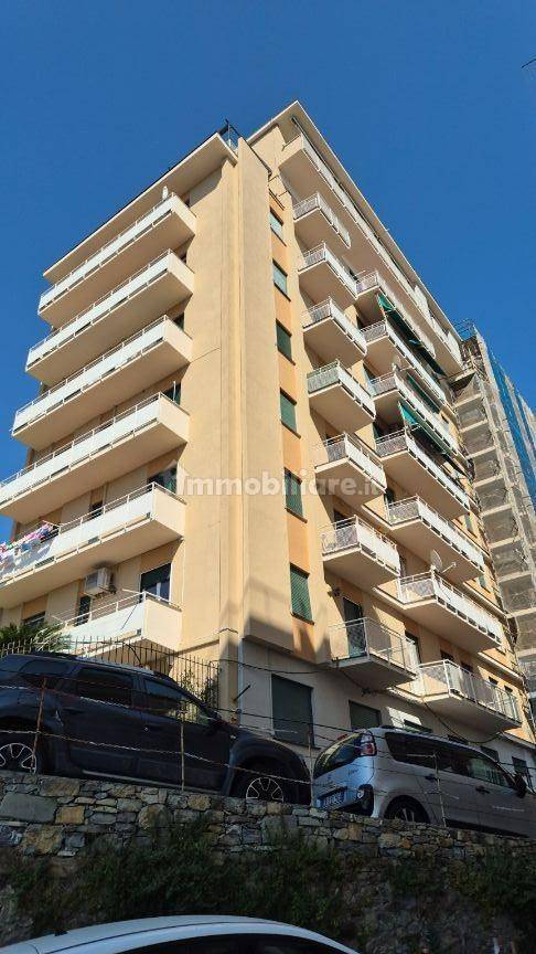 3 Schlafzimmer Wohnung in Genoa, Italy, Nr. 266653