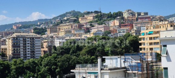 3 Schlafzimmer Wohnung in Genoa, Italy, Nr. 266653 24