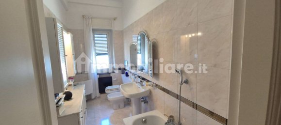 3 Schlafzimmer Wohnung in Genoa, Italy, Nr. 266653 34