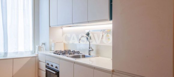 2 bedrooms Apartment in Milan, Italy No. 357808 9