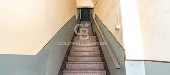 Дом с 8 спальнями в Рипосто, Италия № 272598 4