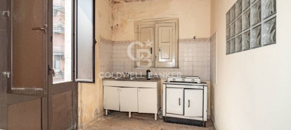 Дом с 8 спальнями в Рипосто, Италия № 272598 22