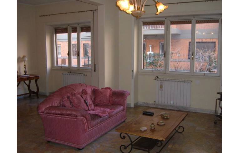 2 bedrooms Apartment in Rome, Italy No. 254057