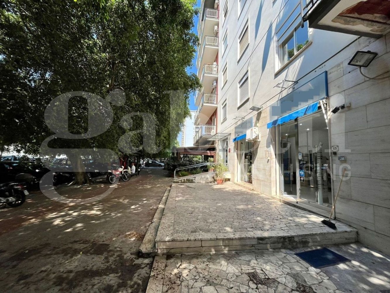  عقار تجاري في Palermo, Italy 55متر مربع رقم 275375