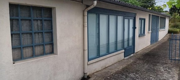 2 bedrooms House in Chatellerault, France No. 295810 5