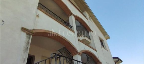 Villa de 15 divisões em Città Sant'Angelo, Italy N.º 161660 32