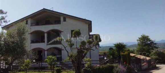 Villa de 15 divisões em Città Sant'Angelo, Italy N.º 161660 20