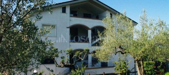 Villa de 15 divisões em Città Sant'Angelo, Italy N.º 161660 5