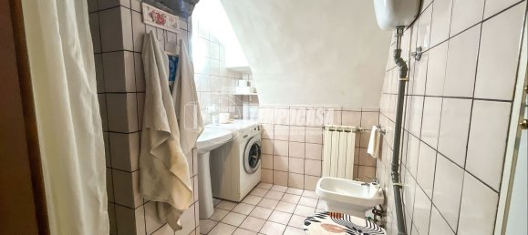 2 rooms Apartment in Viterbo, Italy No. 170007 12