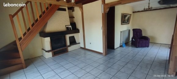 3 Schlafzimmer Haus in Eure, France, Nr. 328118 2