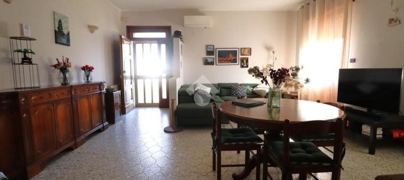 280m² Warehouse in Marmirolo, Italy No. 159055 10