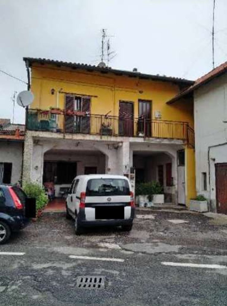 Apartamento de 2 divisões em Uboldo, Italy N.º 97891