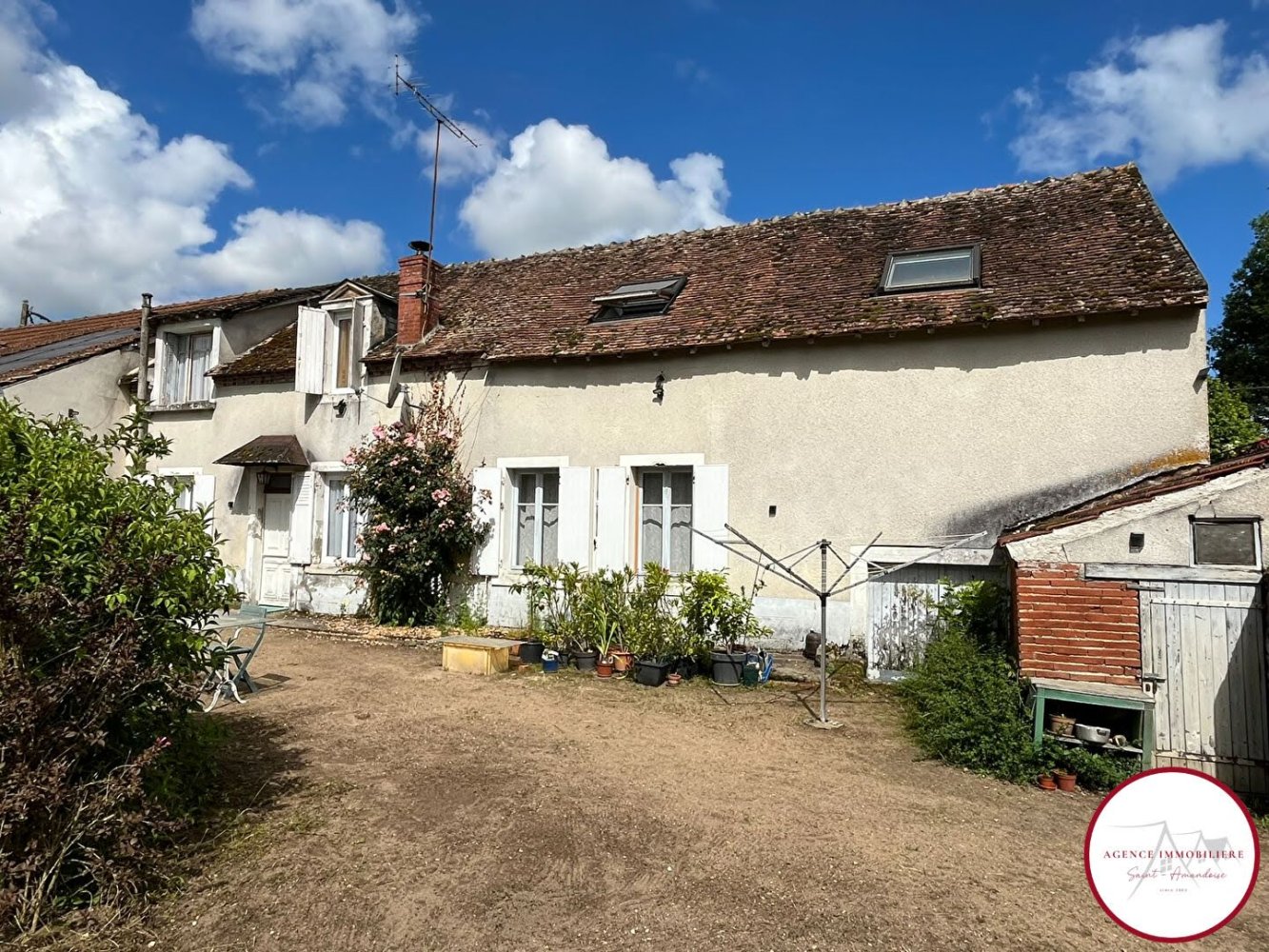 4 غرف نوم منزل في Charenton-du-Cher, France رقم 64255