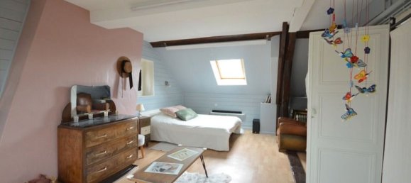 Casa de 4 dormitorios en Chateau-Thierry, France No. 363618 13