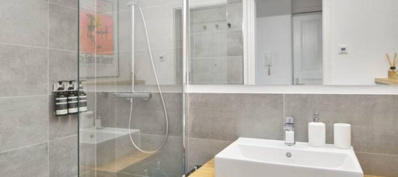 Квартира с 1 спальней в Пренцлауэр-Берг, Германия № 277441 3