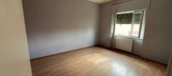 3 rooms Apartment in Arezzo, Italy No. 196809 15