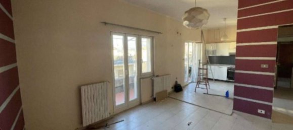 3 rooms Apartment in Arezzo, Italy No. 196809 7