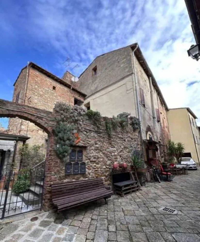 3 rooms Apartment in Gambassi Terme, Italy No. 94818