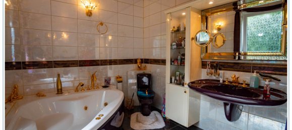 13 rooms House in Hanover, Germany No. 142824 4