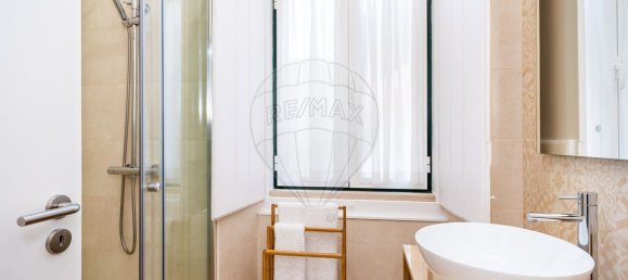 9 bedrooms Building in Marinha Grande, Portugal No. 68453 12