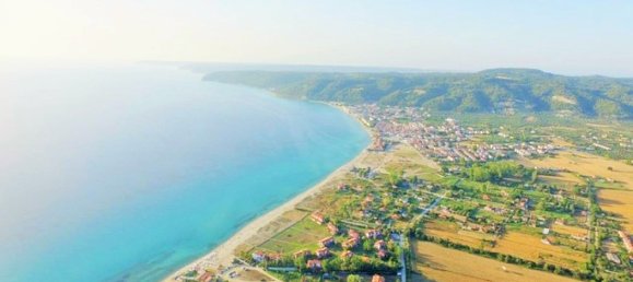 3 Schlafzimmer Property in Chalkidiki, Greece, Nr. 6160 19