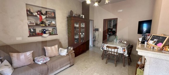 3 rooms Apartment in Luco dei Marsi, Italy No. 28353 38