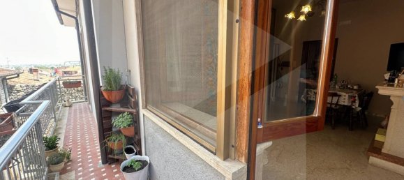 3 rooms Apartment in Luco dei Marsi, Italy No. 28353 27