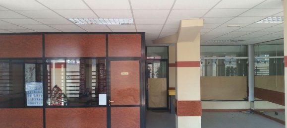 Gewerbliche Immobilie in Getafe, Spain 150m², Nr. 152483 2