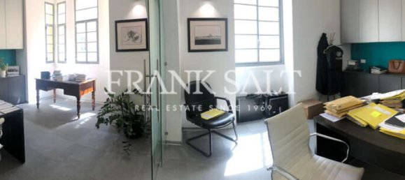 Bureau à Valletta, Malta 86m² No. 13151 2