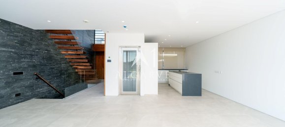 3 bedrooms Townhouse in Almancil, Portugal No. 137379 15